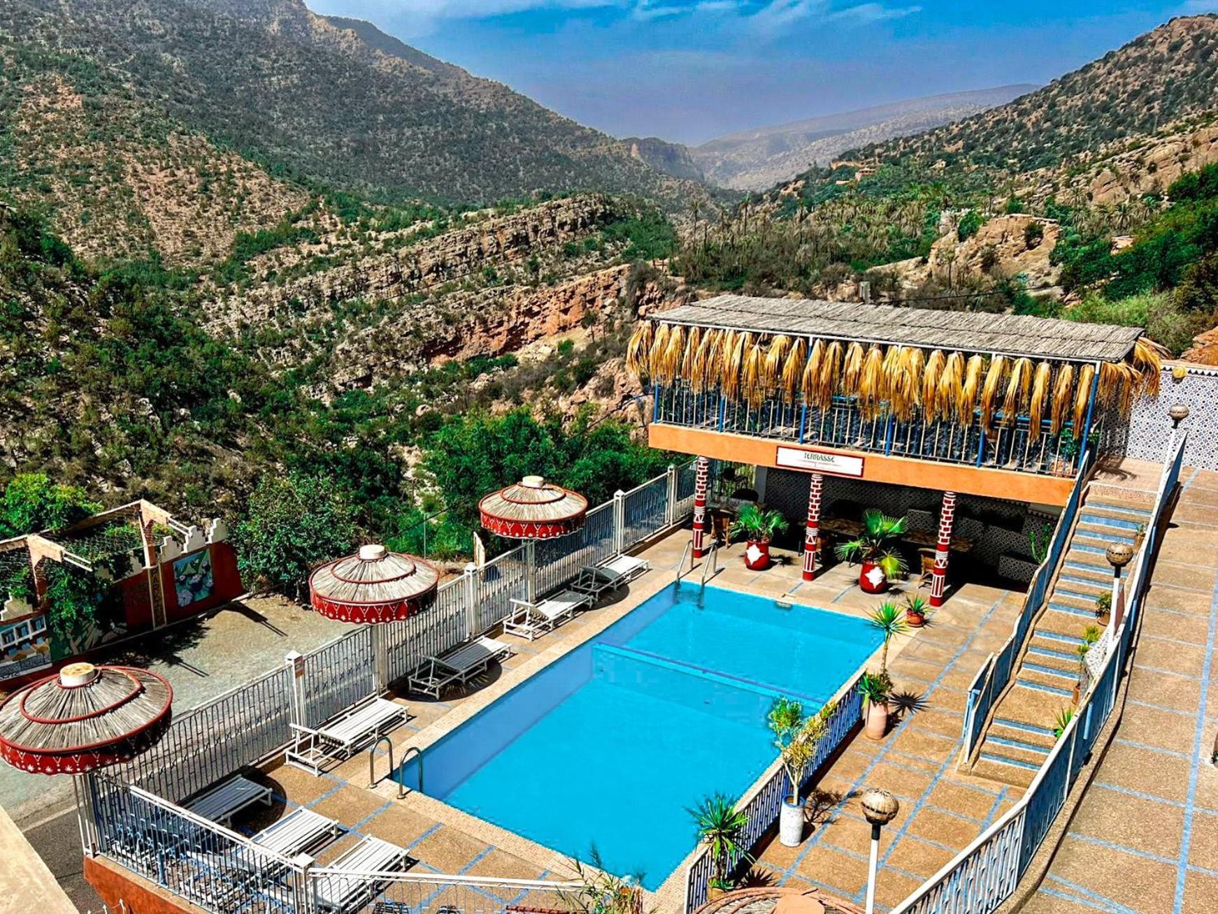 Auberge Les Montagnes Du Paradis Tagherat Anekrim Exterior foto